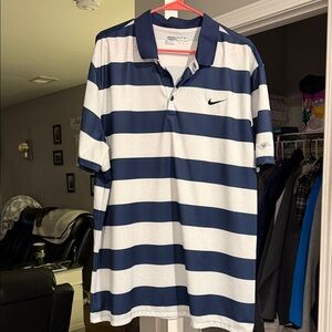Men’s XXL Nike Golf Disney Polo